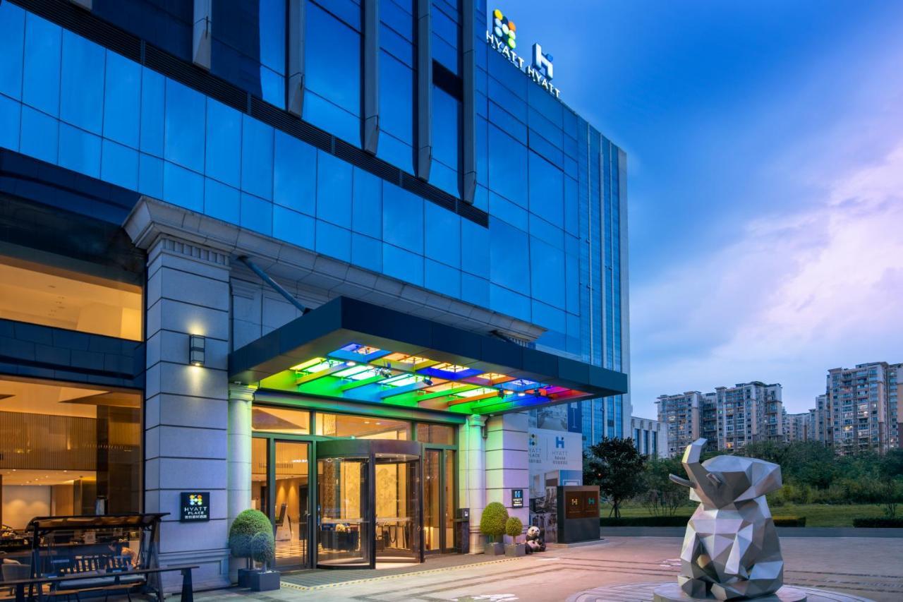 Hyatt Place Chengdu Pebble Walk Bagian luar foto
