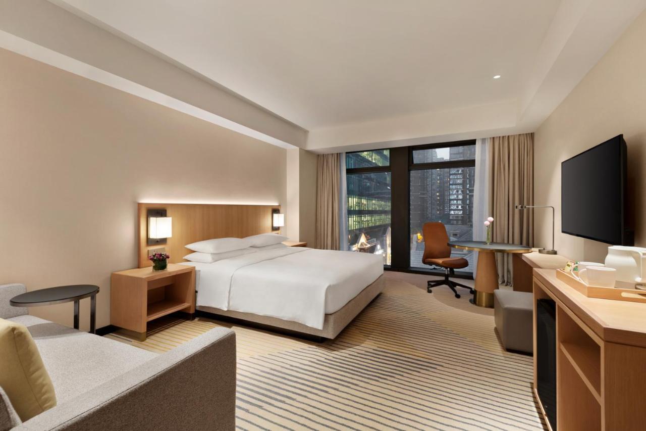 Hyatt Place Chengdu Pebble Walk Bagian luar foto