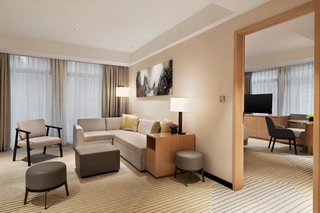 Hyatt Place Chengdu Pebble Walk Bagian luar foto