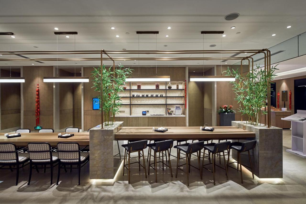 Hyatt Place Chengdu Pebble Walk Bagian luar foto